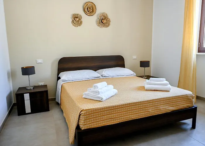 Sykelia - * Specchia