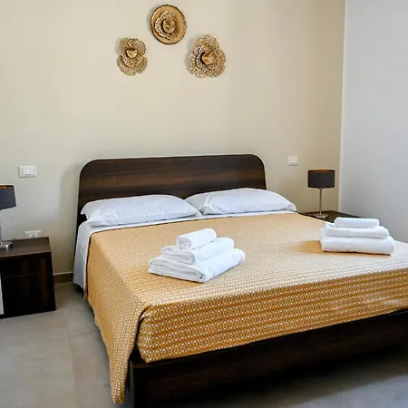 Sykelia - * Specchia